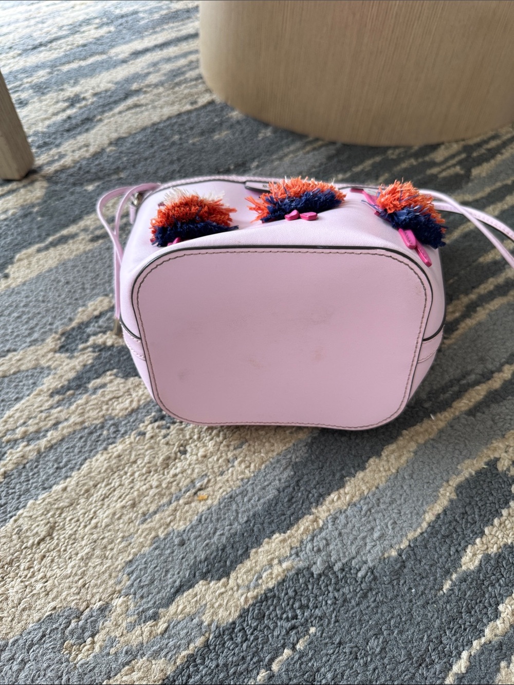 Kate Spade Flock Party Parrot small bucket bag - Picture 5 of 10